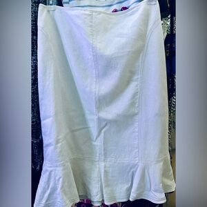 Sag Harbor white LINEN Blend mermaid/flounced Skirt